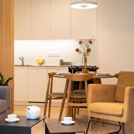 Apartment Old Town Krowoderska With Free Underground Garage Krakow Ngoại thất bức ảnh